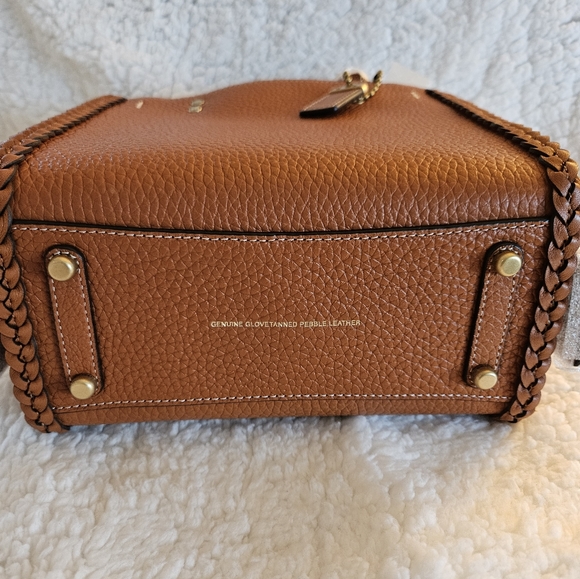 🎀Authentic Coach Rogue 20 With Braid. Pebble Leather/Brass/Burnished Amber✨️ - Picture 2 of 16